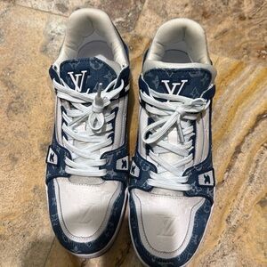 Louis Vuitton men shoes.